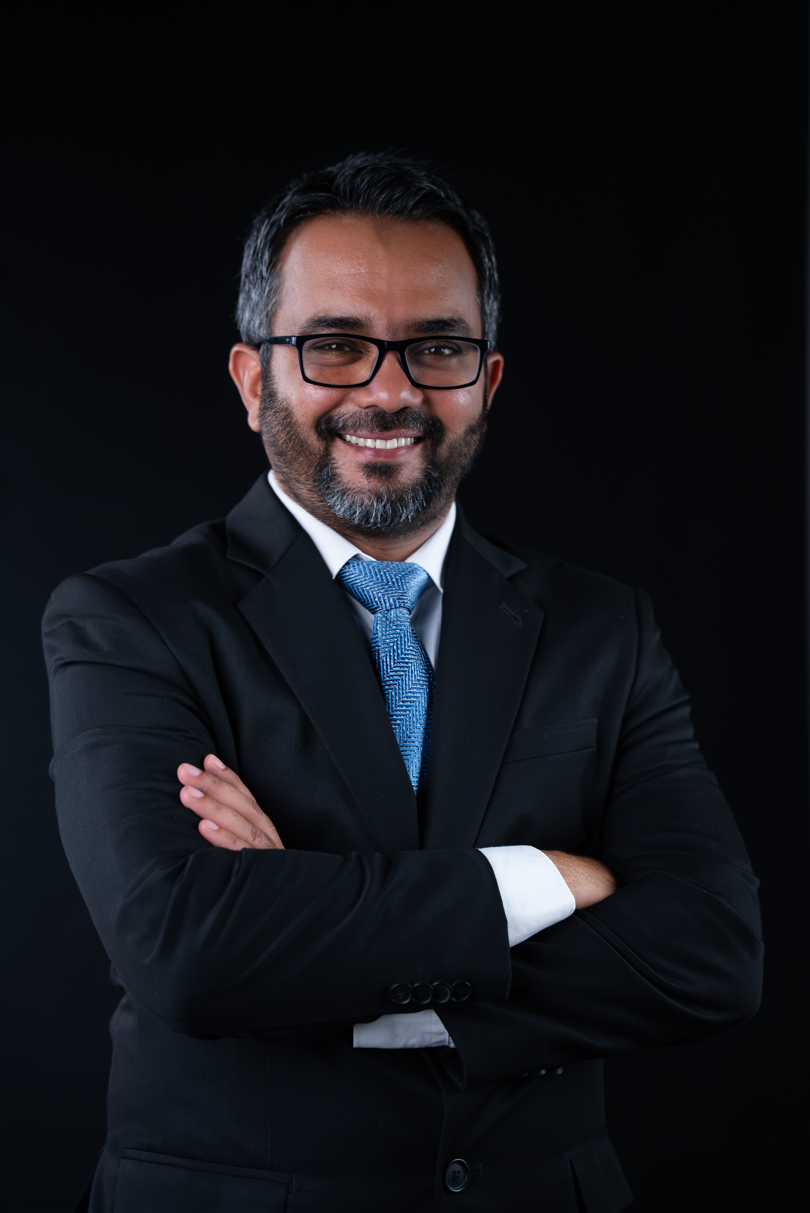 Dr. M. Amri Azeez